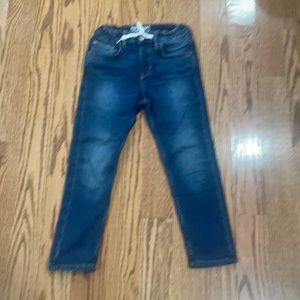 Jeans super soft H&M size 6/7 good condition kids